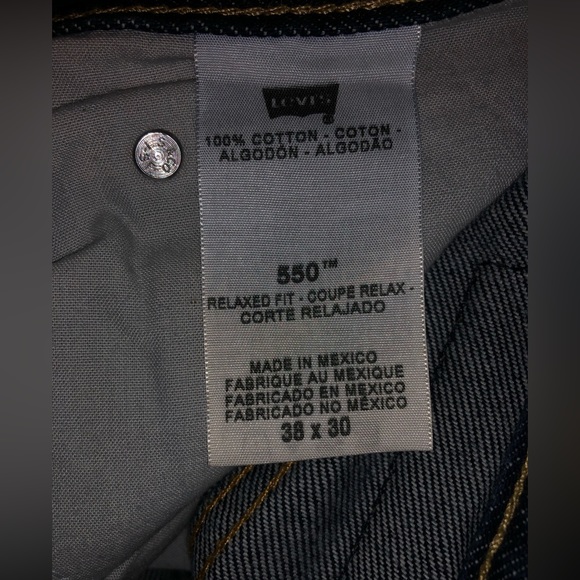 Levi’s 550 Relaxed Fit Jeans - Picture 3 of 4